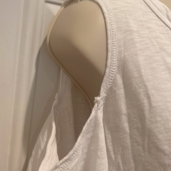 EUC! Cold Shoulder Tee - Picture 6 of 9